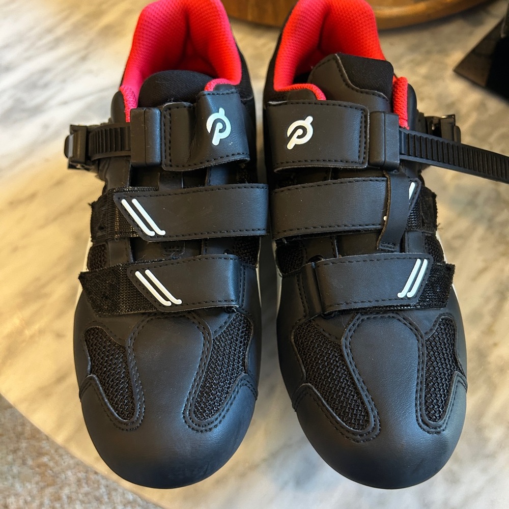 LN Peleton Cycling Shoes size 40 (EU)